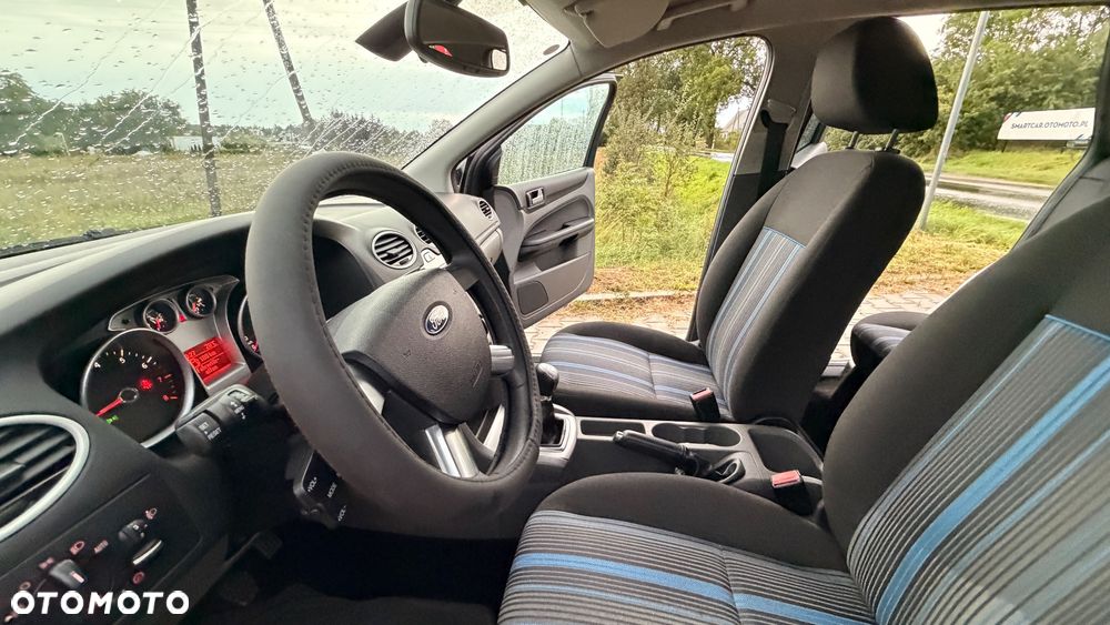 Ford Focus - 9