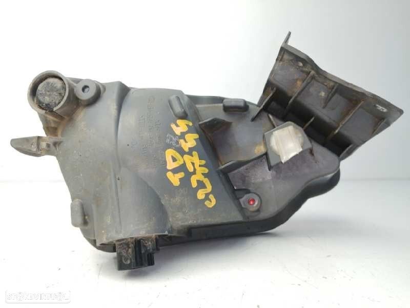 FAROLIM TRASEIRO DIREITO PARA-CHOQUES TOYOTA RAV 4 IV 2015 -8148042050 - 1