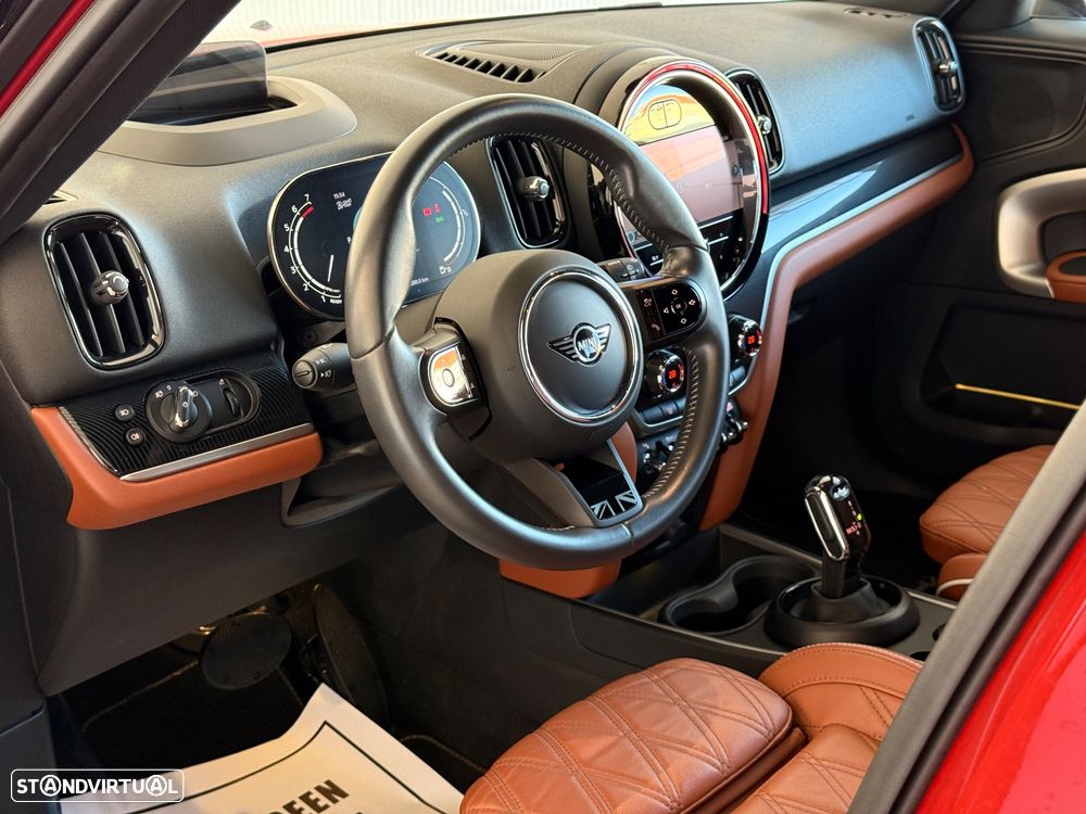 MINI Countryman Cooper S ALL4 Auto Desportiva - 15