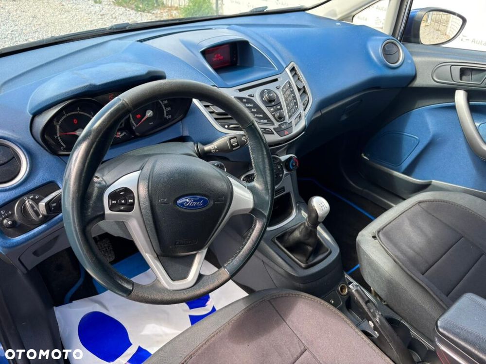 Ford Fiesta 1.25 Trend - 12