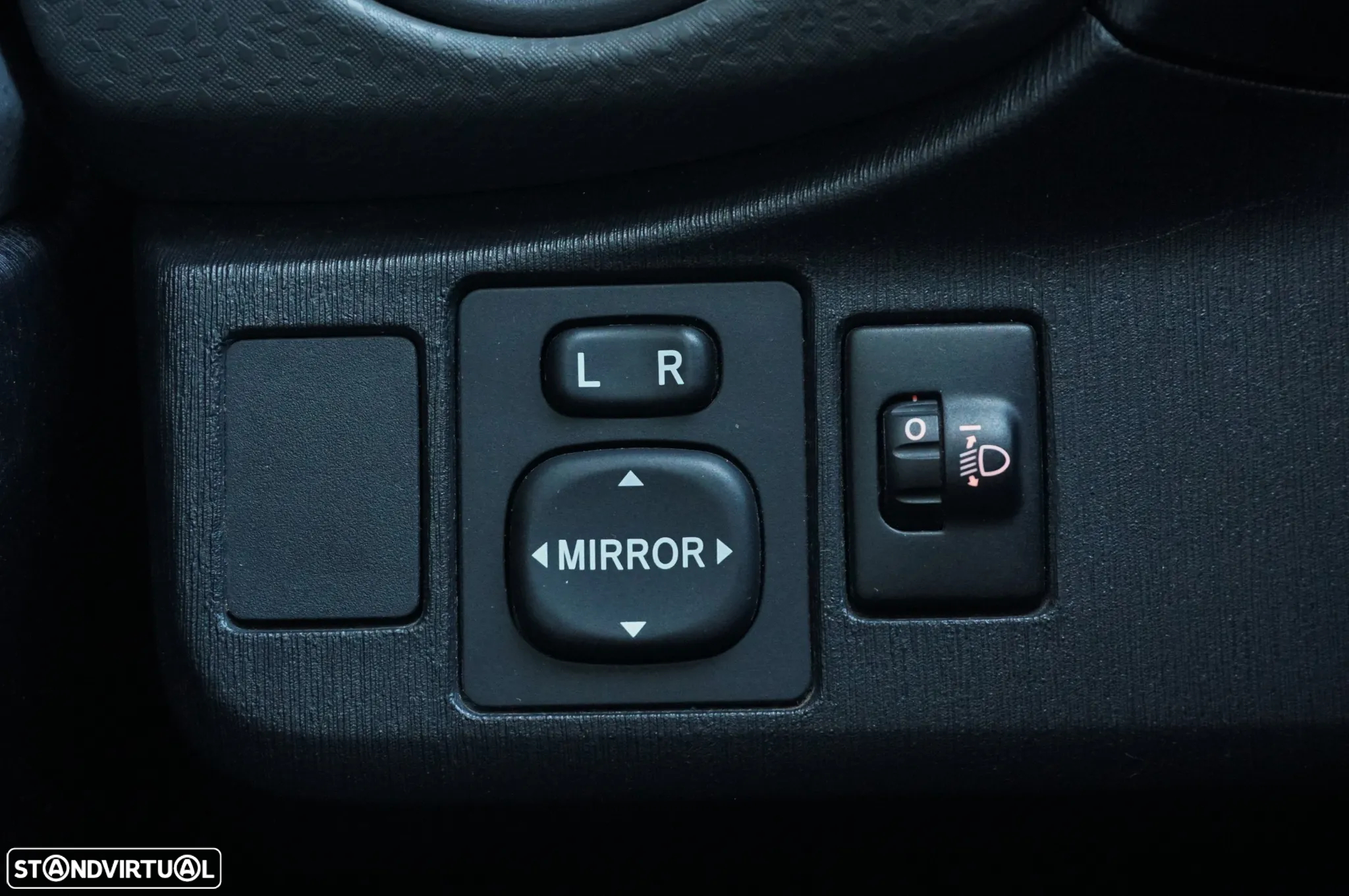 Toyota Yaris 1.0 VVT-i Comfort+AC - 22
