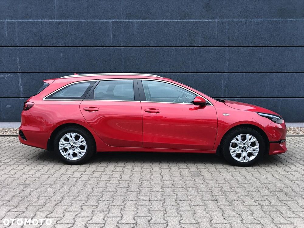 Kia Ceed 1.5 T-GDI M - 6