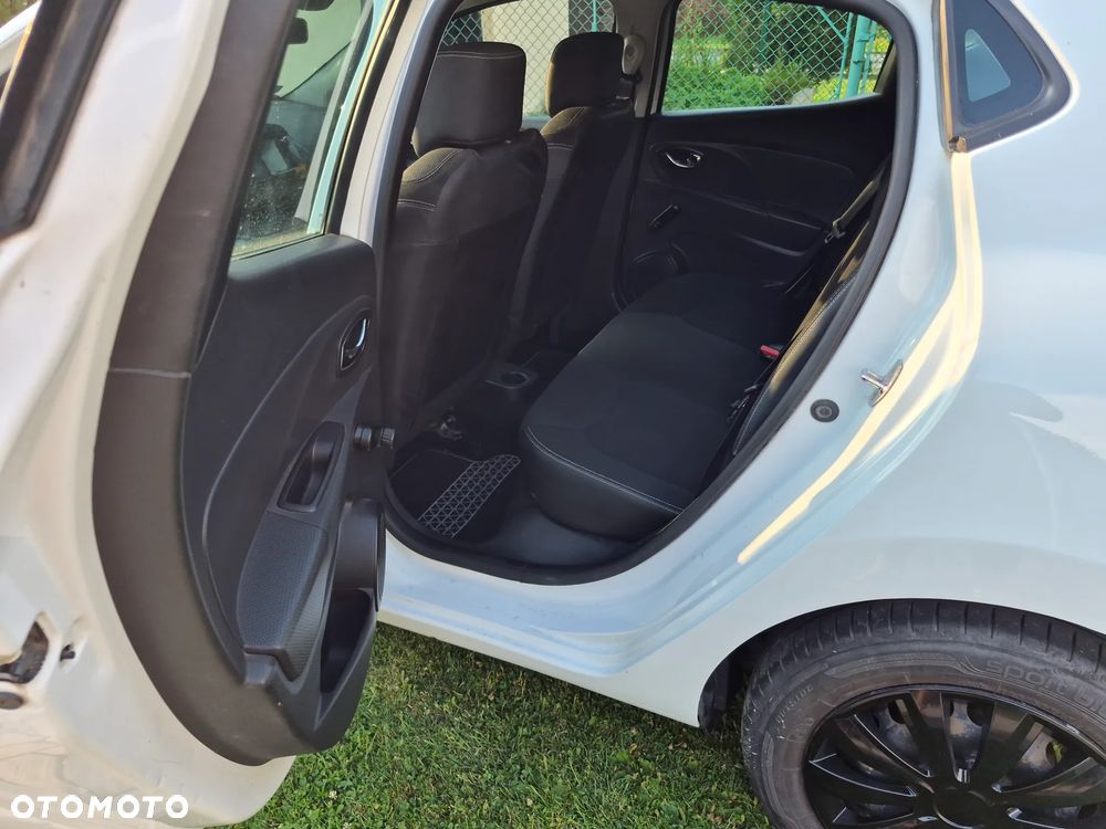 Renault Clio - 8