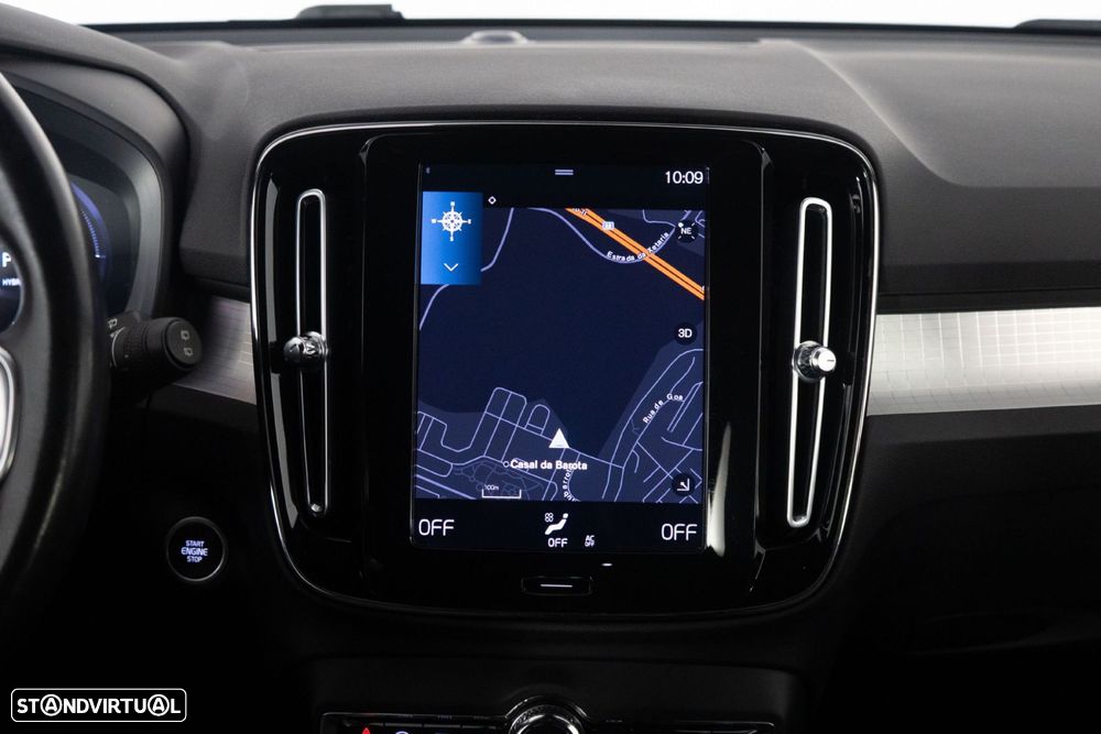 Volvo XC 40 1.5 T5 PHEV Momentum Plus - 26