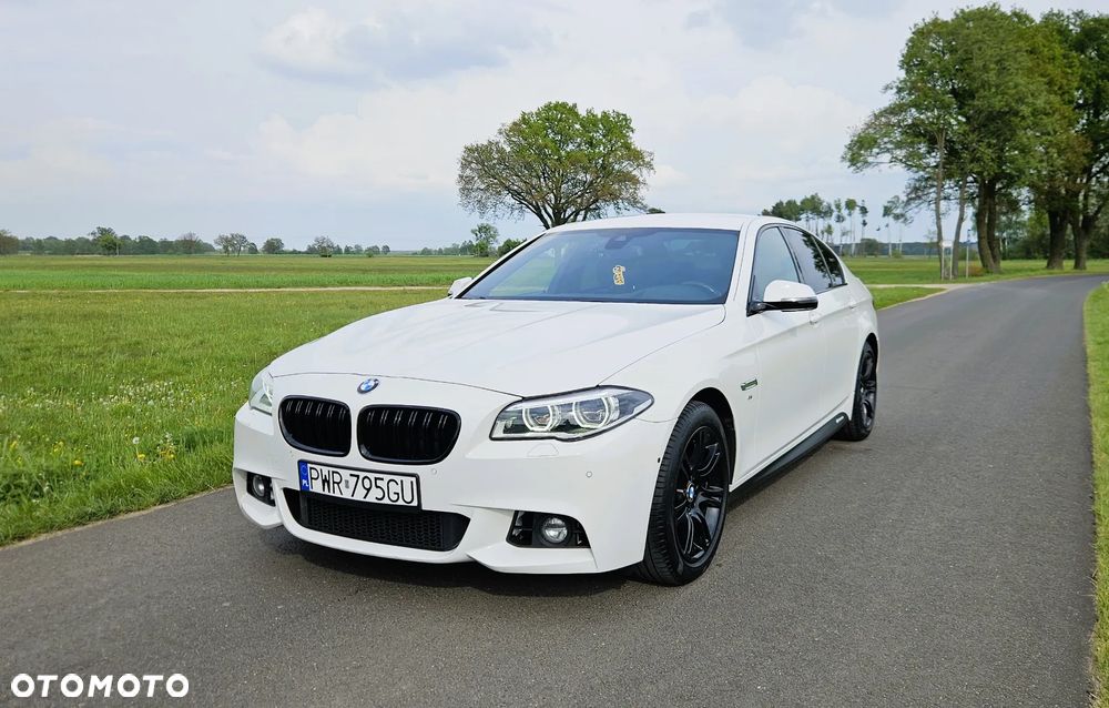 BMW Seria 5 520d xDrive - 1