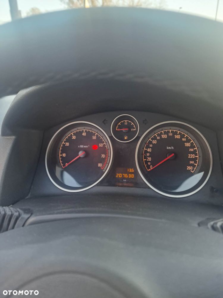 Opel Astra 1.8 Enjoy - 11