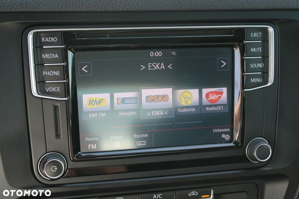 Volkswagen Jetta - 23