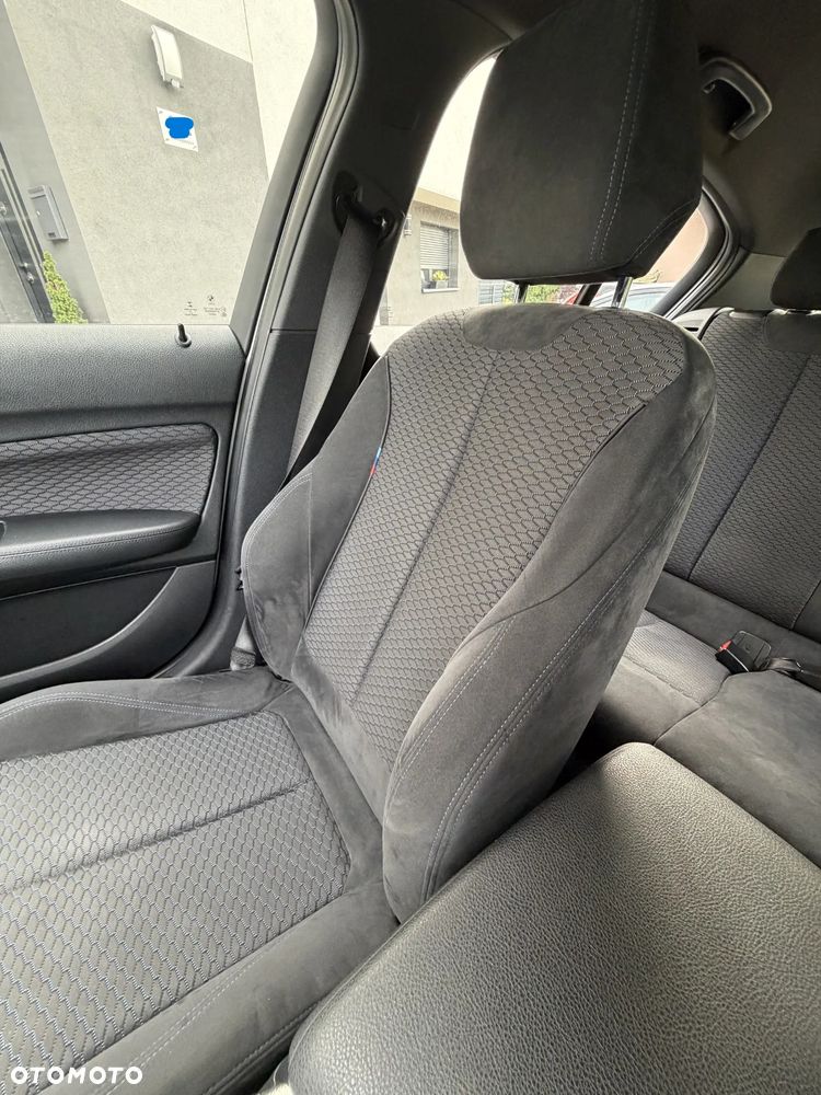 BMW Seria 1 120i M Sport - 12
