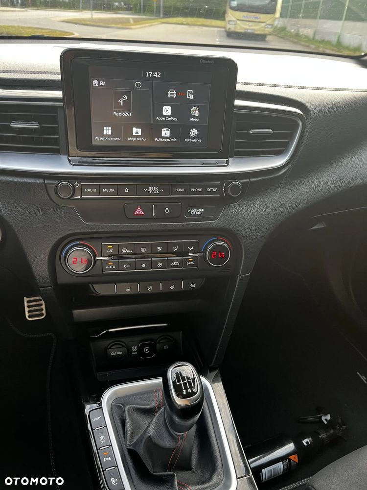 Kia Ceed - 3