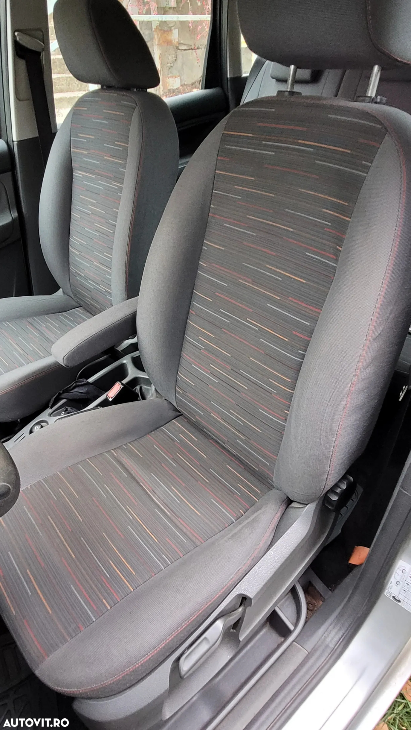 Ford C-Max - 7