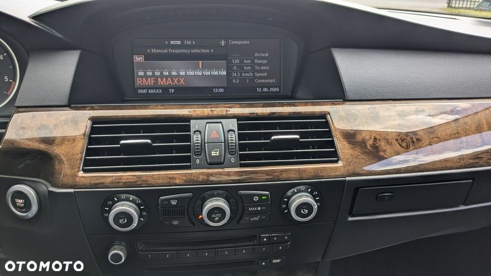 BMW Seria 5 - 32
