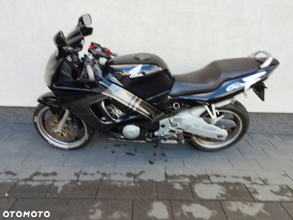 Honda CBR