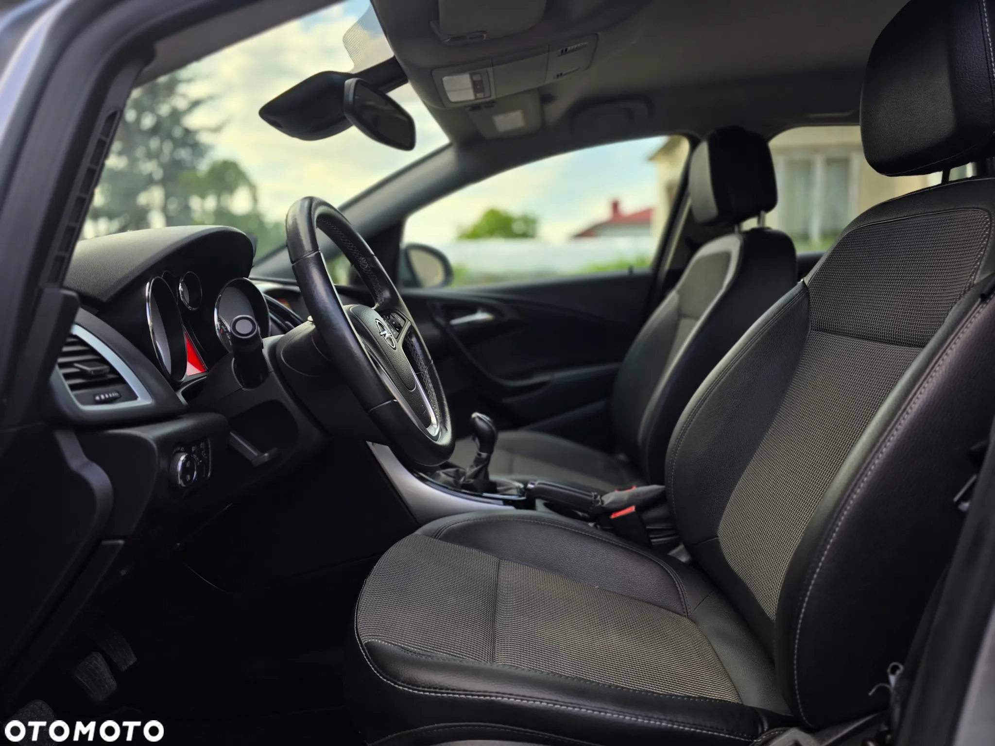 Opel Astra - 14