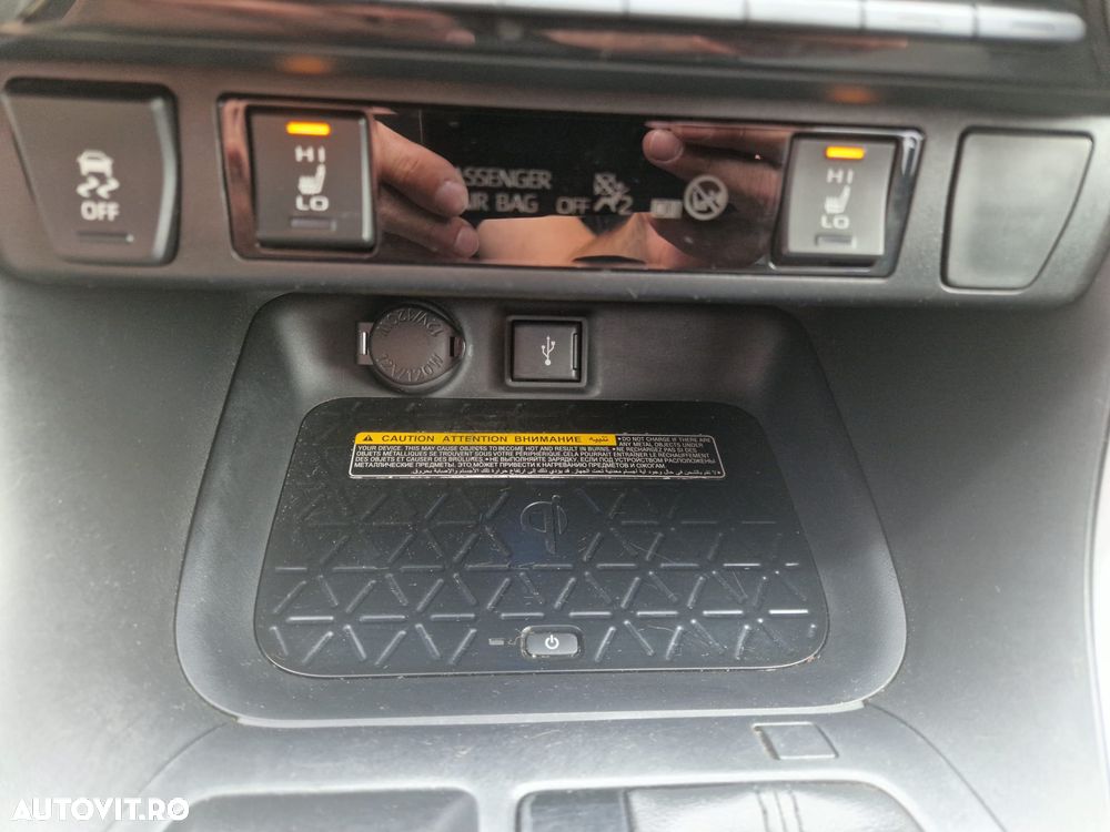 Toyota RAV4 2.5 VVT-iE 4x4 Luxury - 21