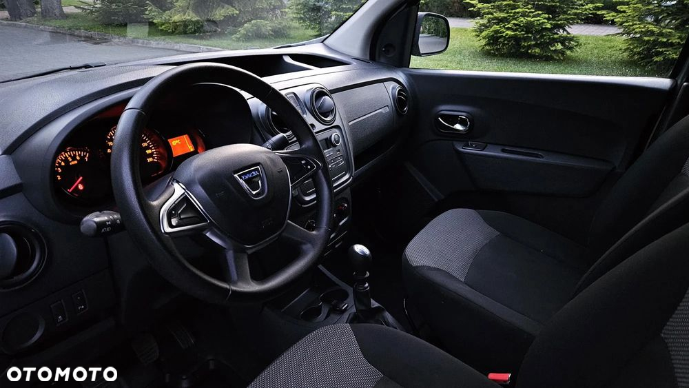 Dacia DOKKER 1.5 dCi   6 biegów FV23% - 17