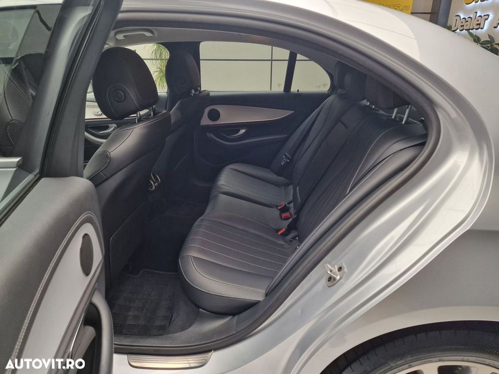 Mercedes-Benz E - 17