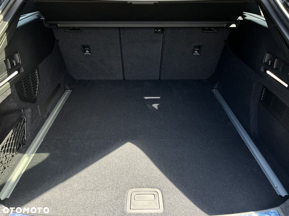 Audi A6 Avant - 10