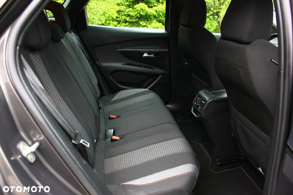 Peugeot 3008 1.5 BlueHDi Allure Pack S&S - 35