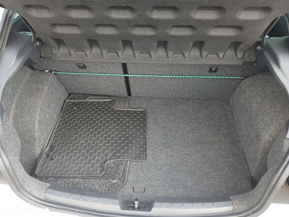 Seat Ibiza SC 1.4 TSI Cupra DSG - 11