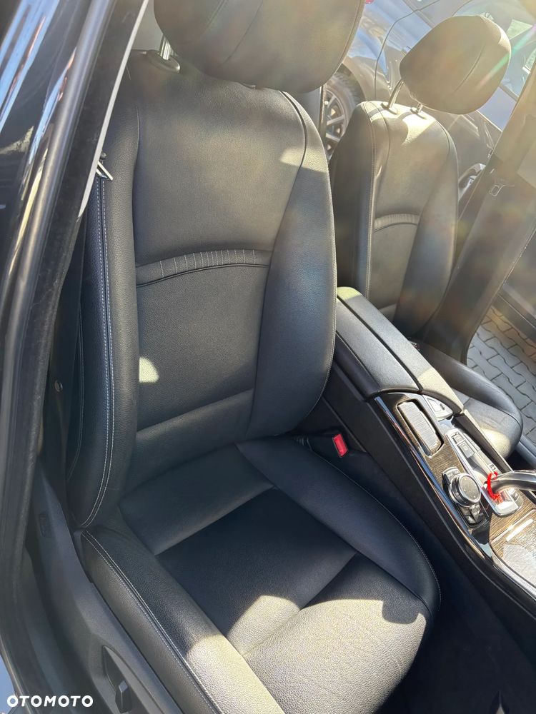 BMW Seria 5 520d Luxury Line - 6