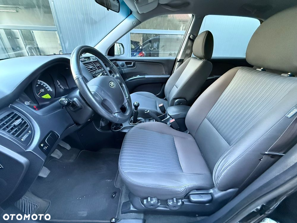 Kia Sportage 2.0 2WD Cup - 17