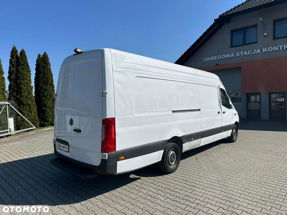 Mercedes-Benz Sprinter - 7