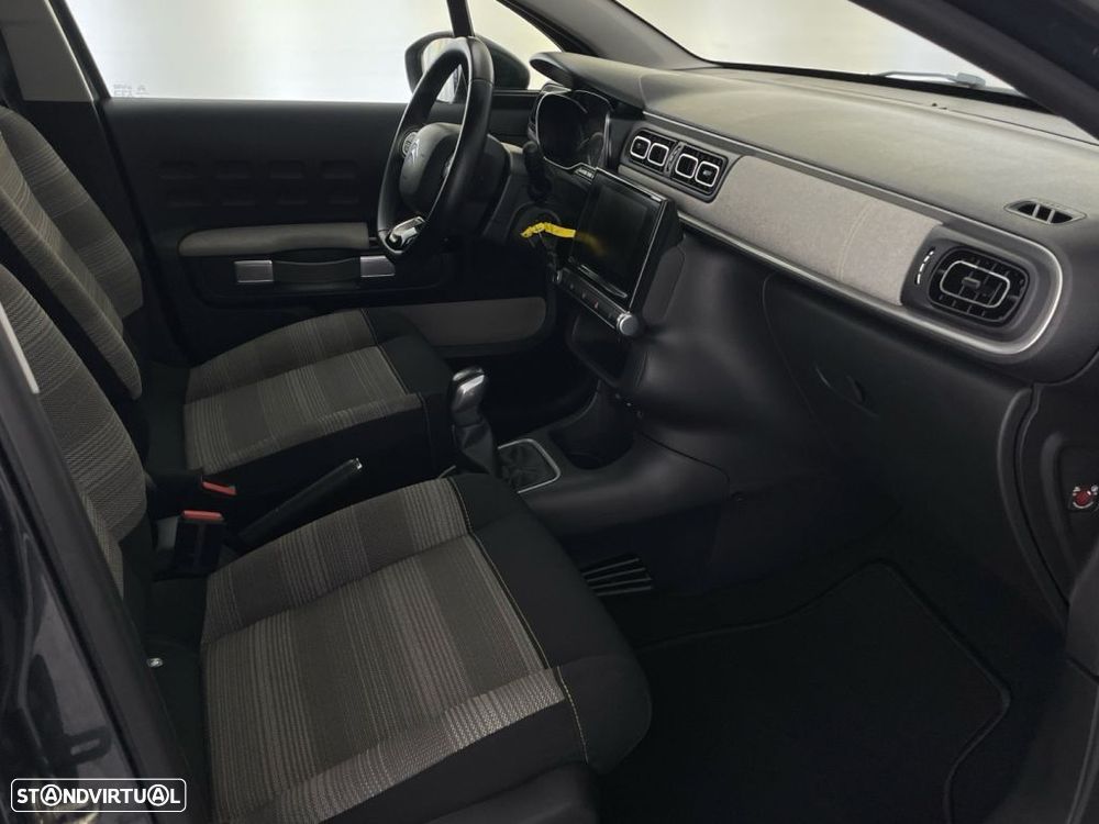 Citroën C3 1.2 PureTech Shine - 16