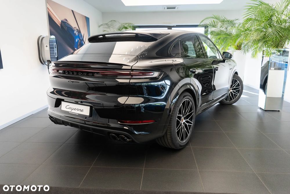 Porsche Cayenne E-Hybrid PHEV Black Edition - 41