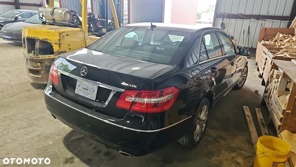 Mercedes-Benz Klasa E 350 4-Matic - 20