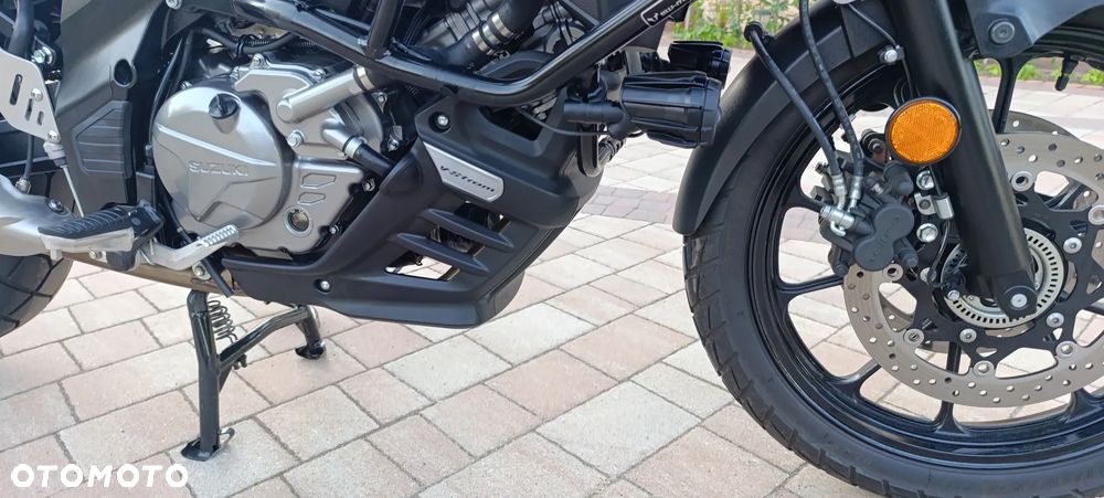 Suzuki V-STROM - 29