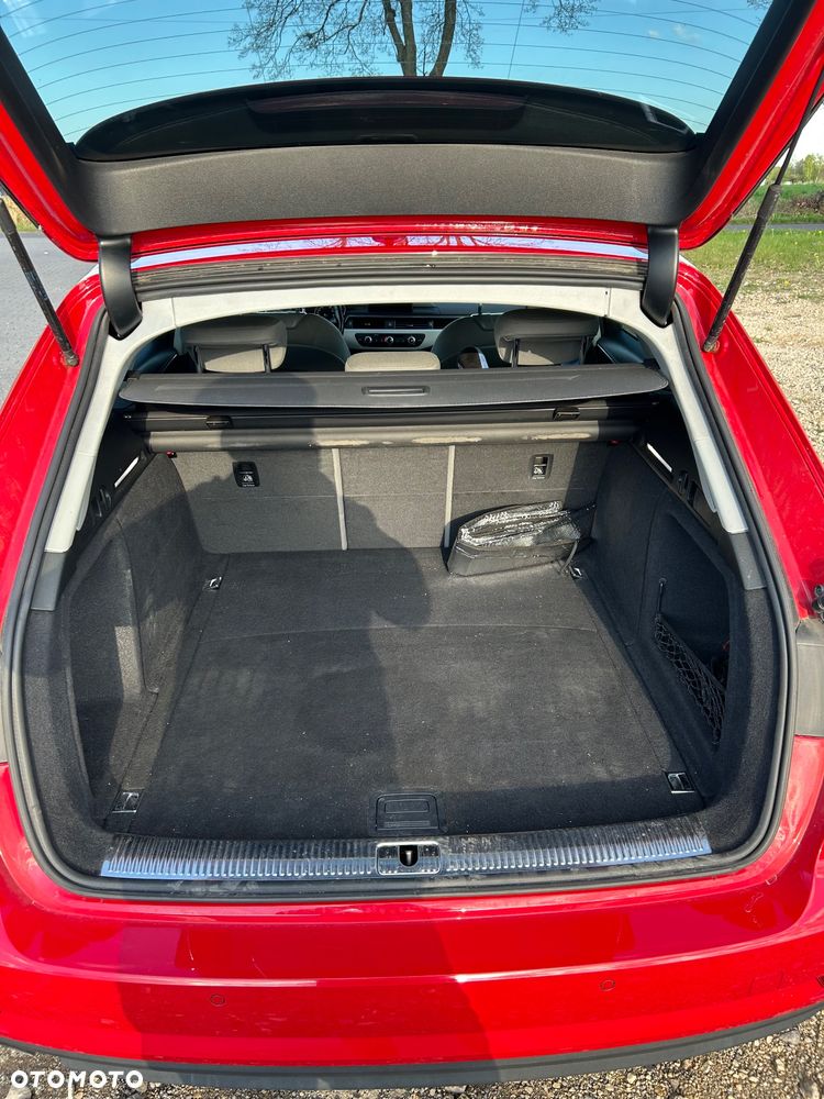 Audi A4 Avant 2.0 TDI Design S tronic - 10