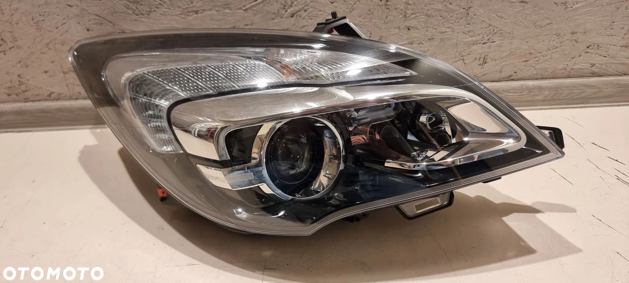 Lampa LED DRL przód prawa OPEL MERIVA B LIFT soczewka skrętna '16-.. - 1