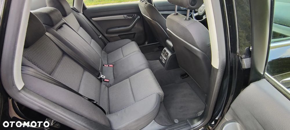 Audi A6 Limousine 2.4 - 22