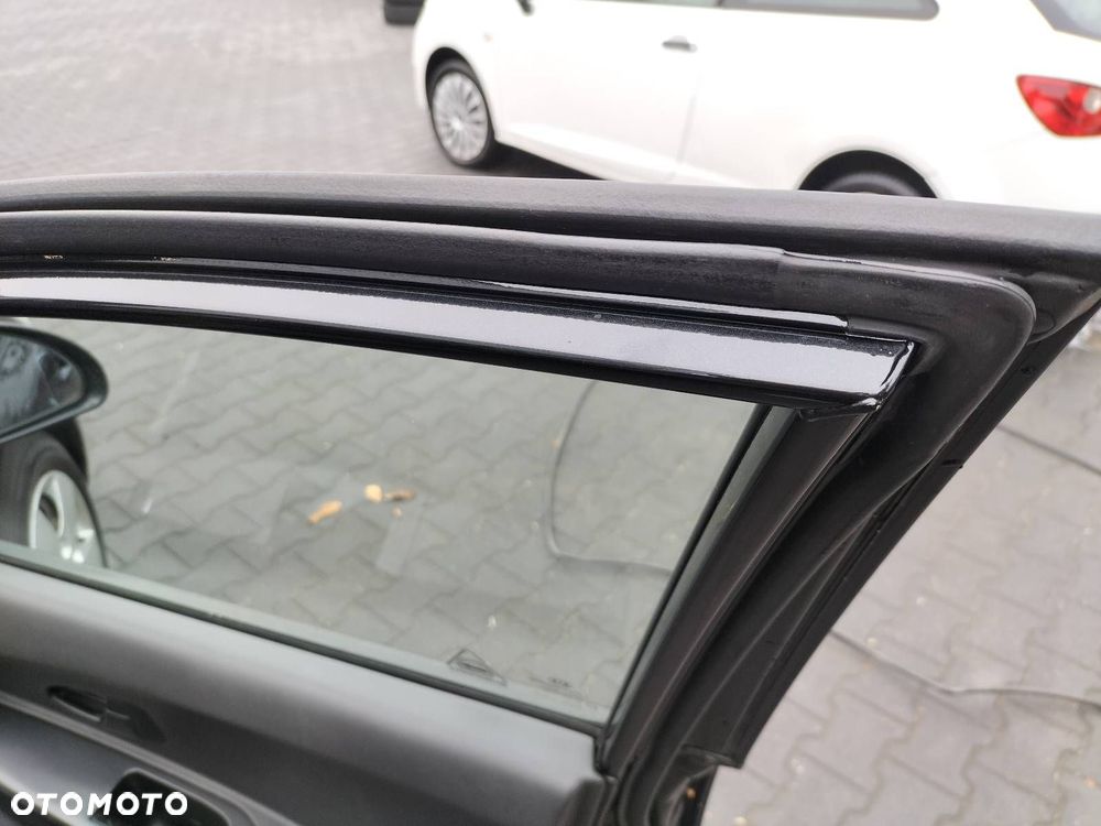 DRZWI KOMPLETNE PRAWY PRZÓD KIA CEED I 1K - 10
