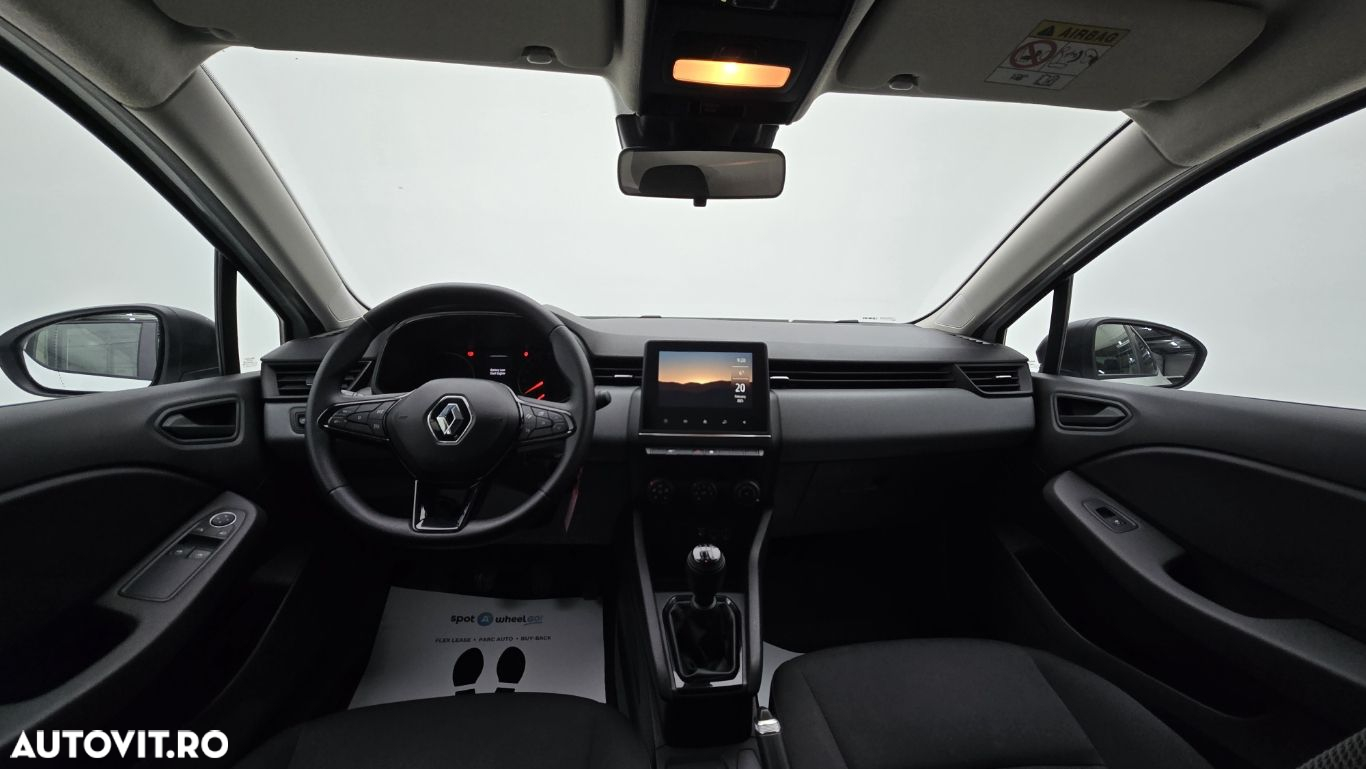 Renault Clio - 14
