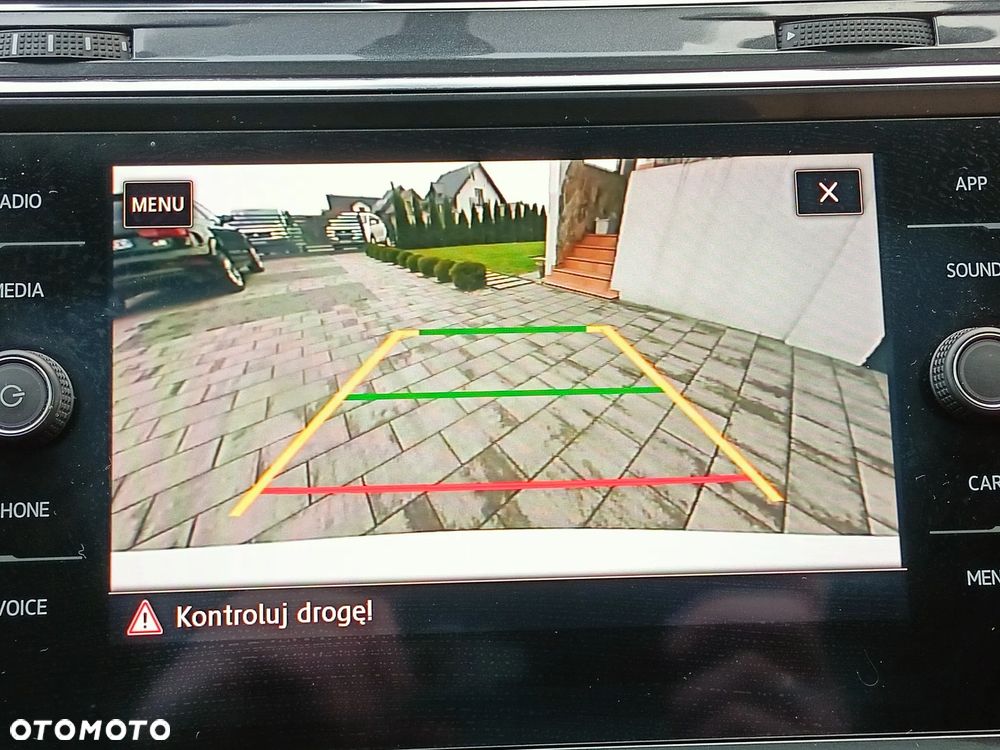 Volkswagen Tiguan - 8