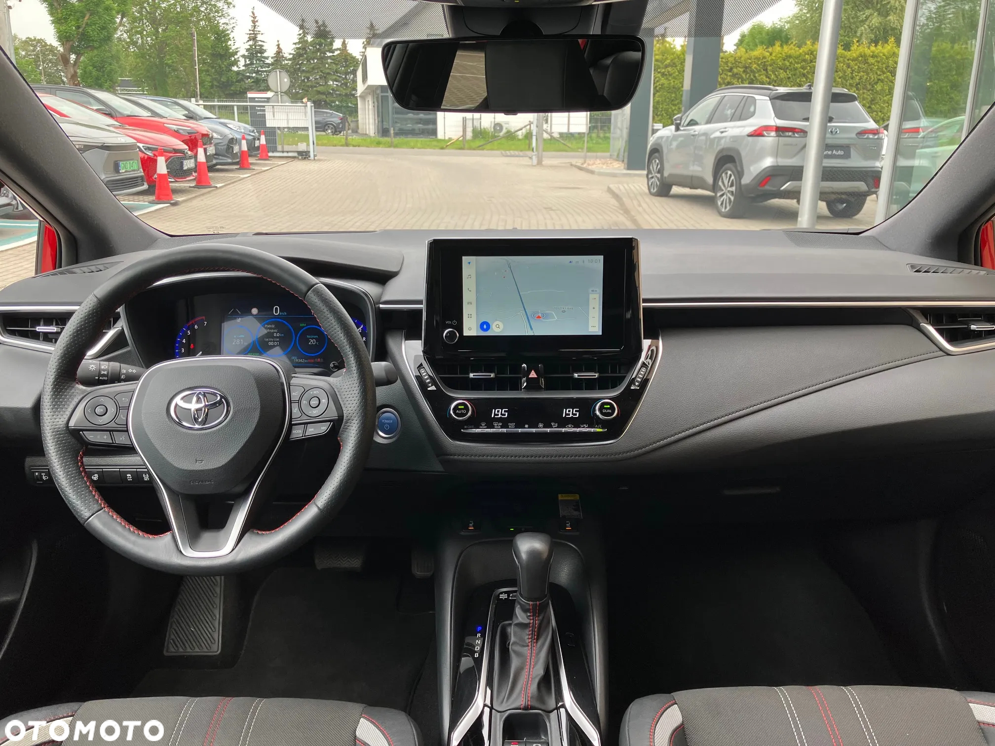 Toyota Corolla 1.8 Hybrid GR Sport Dynamic - 21