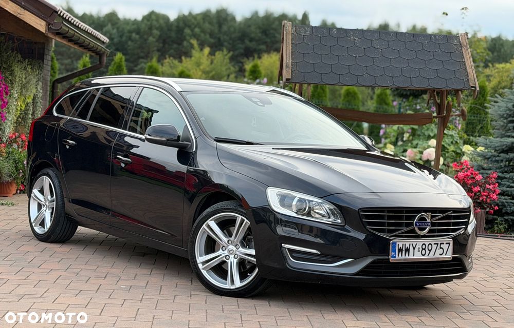 Volvo V60 D4 Drive-E Momentum - 14
