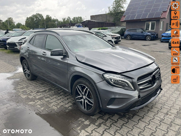 Mercedes-Benz GLA 220 CDI 4Matic 7G-DCT Style