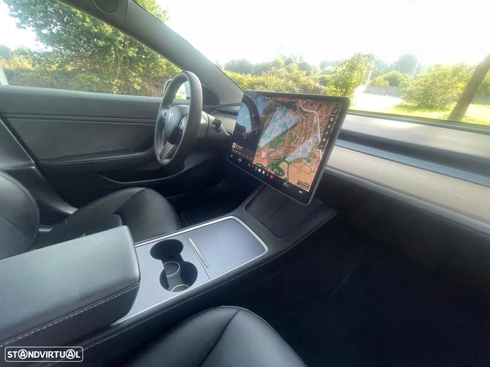 Tesla Model 3 Long Range Tração Integral - 21