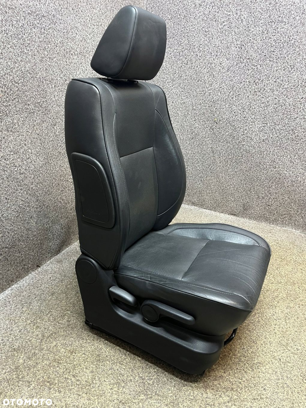 Fotel pasazera prawy przod przedni grzany skora LIFT Grand Vitara 2 II 5D - 4