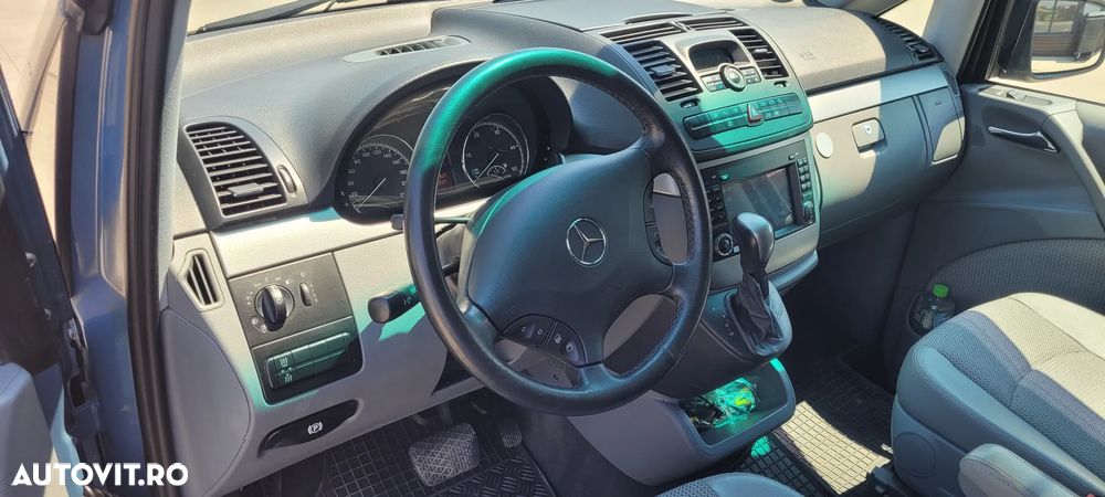 Mercedes-Benz Viano - 11