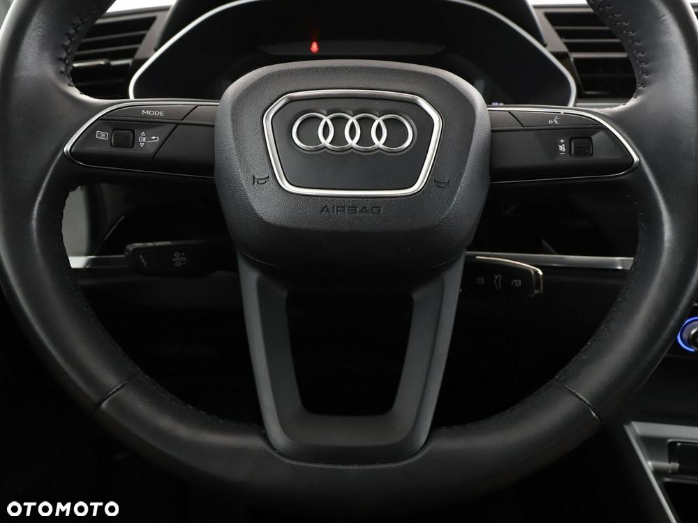 Audi Q3 40 TFSI Quattro S-Line S tronic - 22