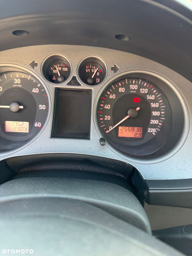 Seat Ibiza 1.4 TDI Sport - 8
