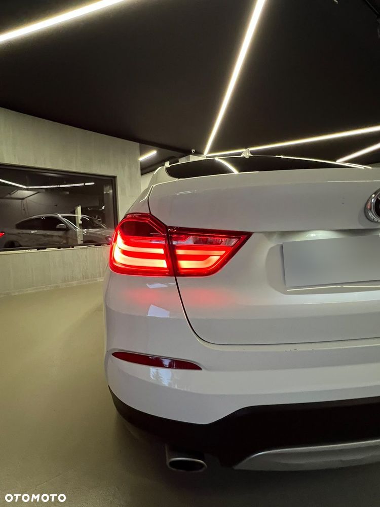 BMW X4 xDrive20d xLine - 8