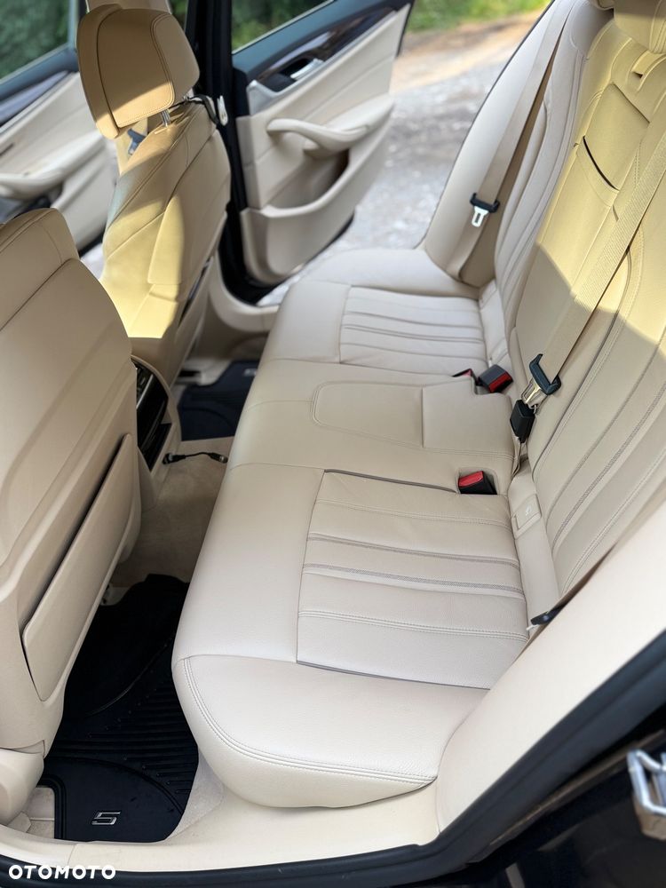 BMW Seria 5 520d xDrive Luxury Line - 19