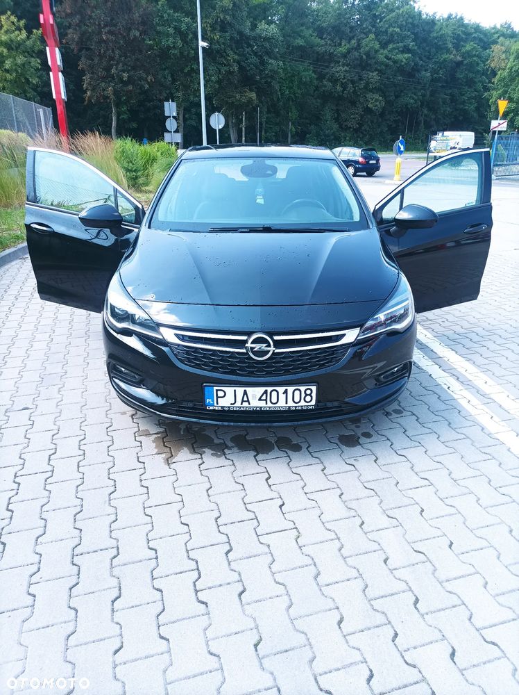 Opel Astra 1.6 CDTI Elite S&S - 9