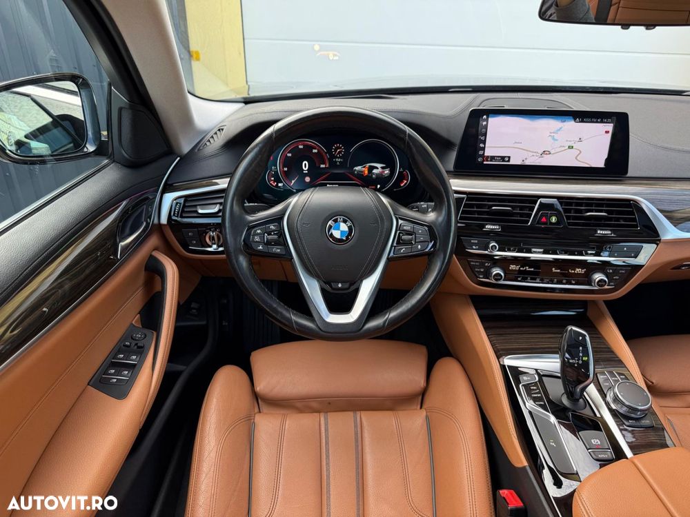 BMW Seria 5 520d xDrive Aut. Luxury Line - 16