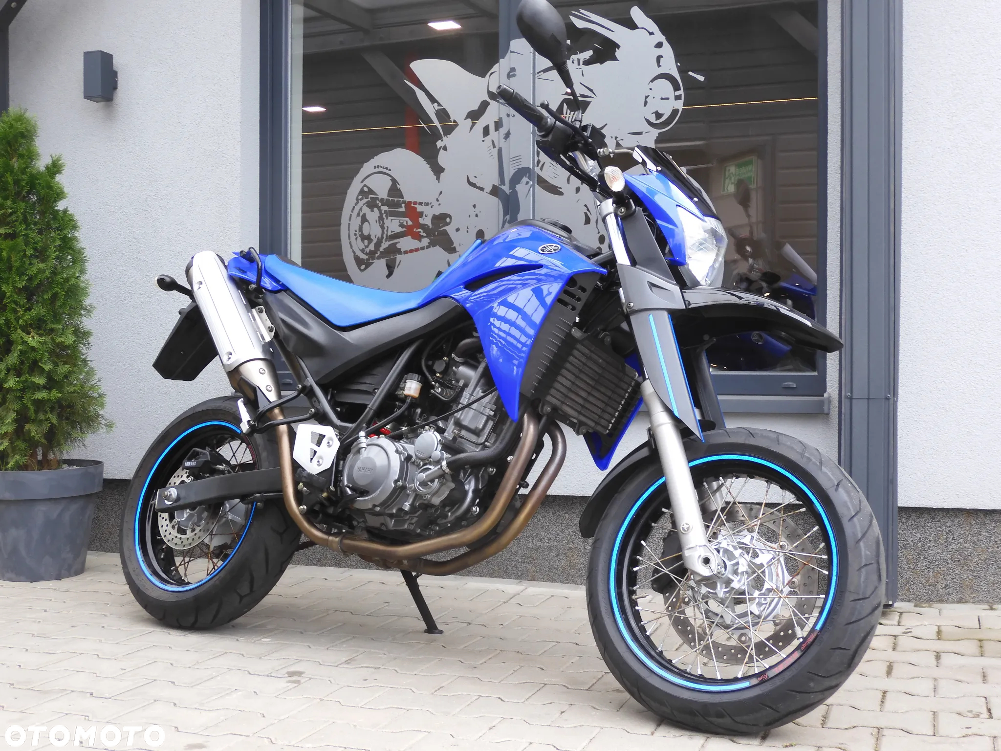 Yamaha XT - 16