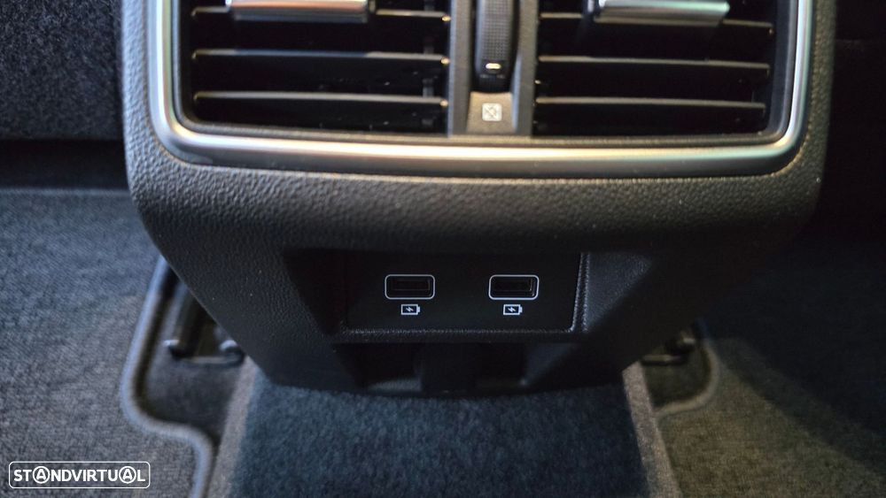 Renault Mégane 1.3 TCe Intens EDC - 56